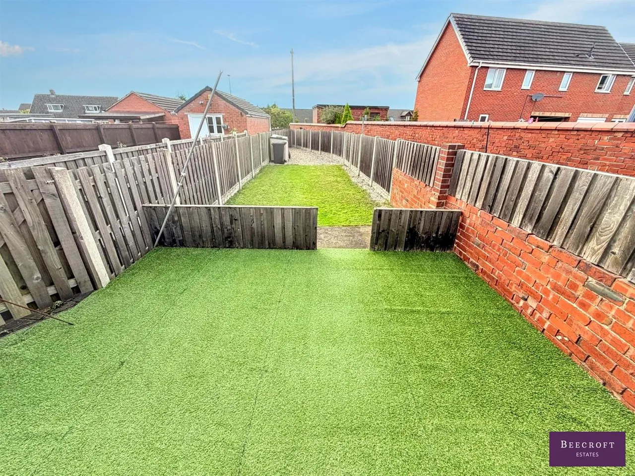 Pontefract Road, Cudworth, photo 10