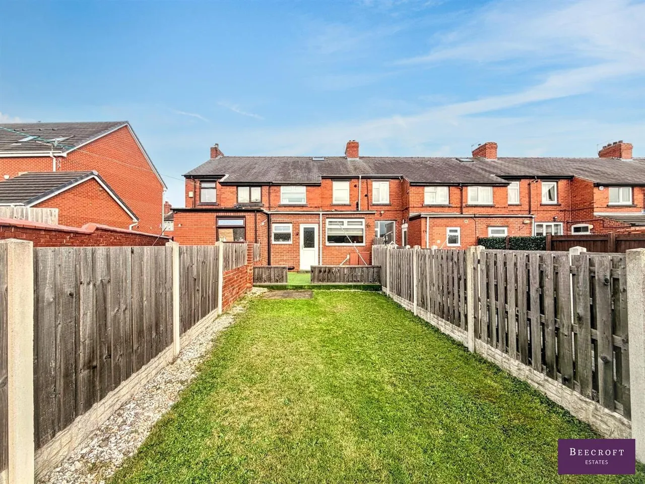 Pontefract Road, Cudworth, photo 9