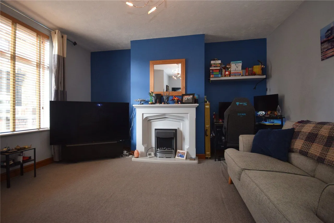 Millfield Road, Horbury, WF4, photo 2