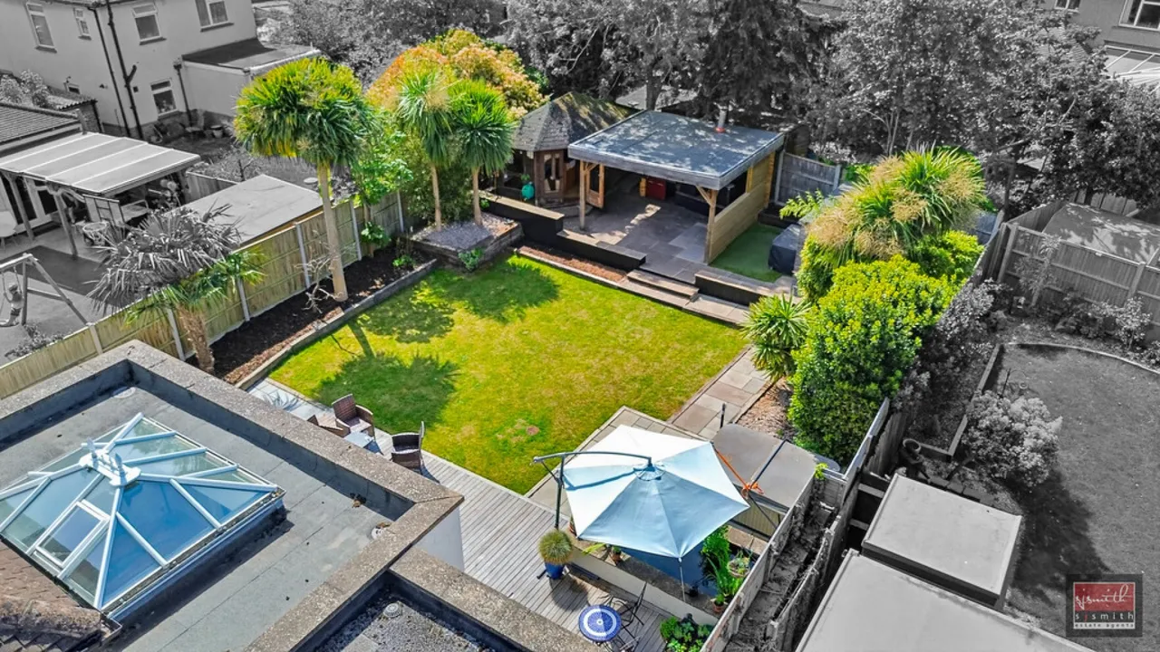 Fontmell Close, Ashford, TW15, photo 14