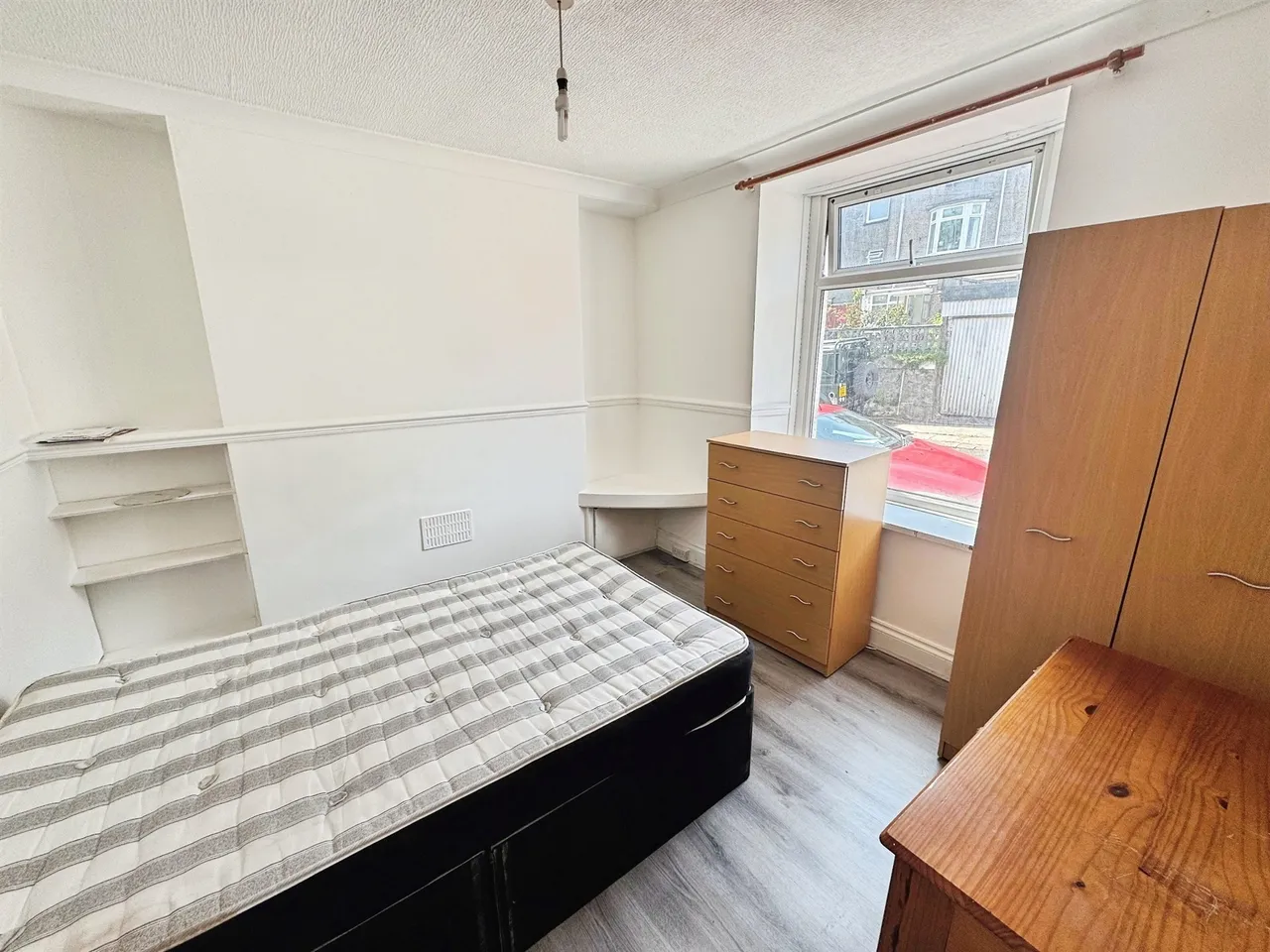 Cliff Terrace, Pontypridd, CF37, photo 6