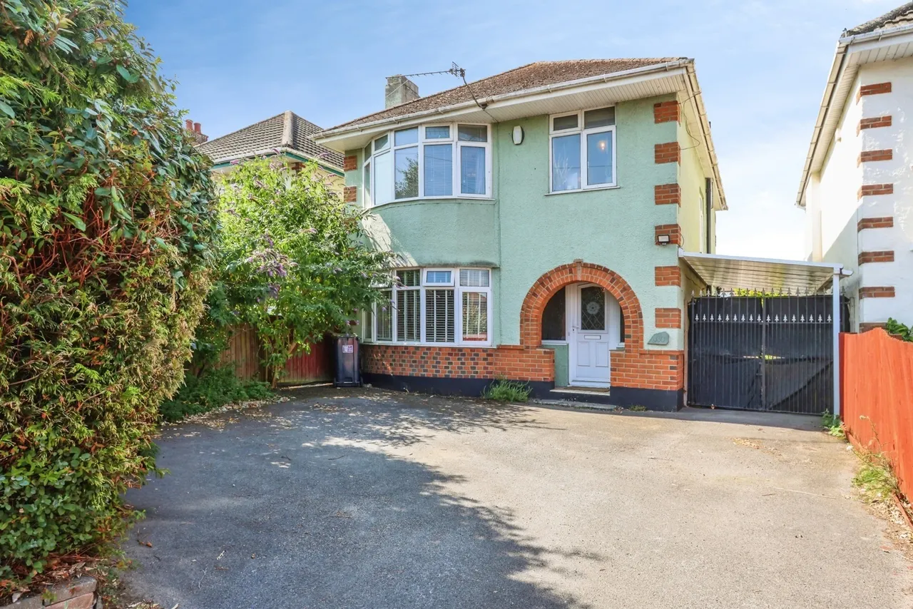 3 bed house for sale, Castle Lane West, Bournemouth, BH8