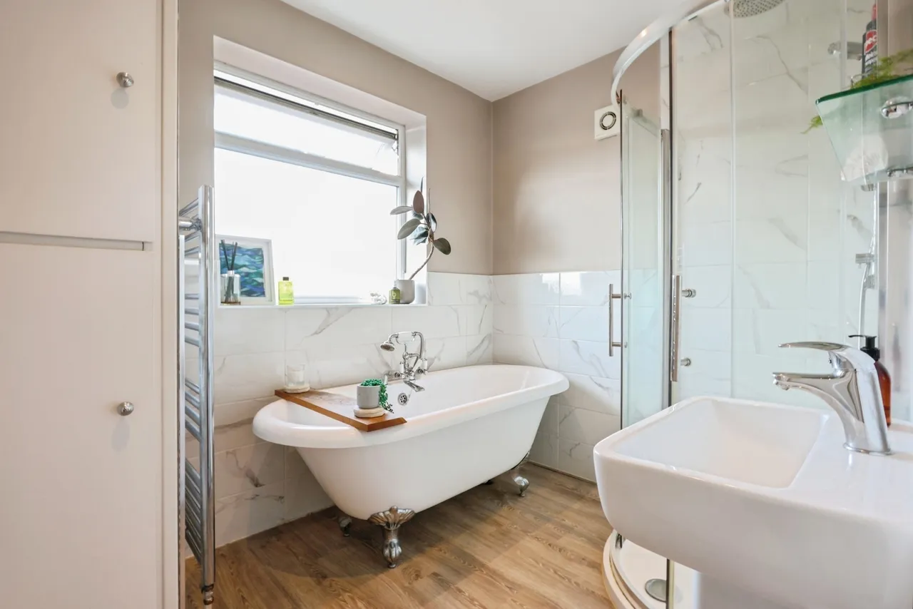 Castle Lane West, Bournemouth, BH8, photo 18