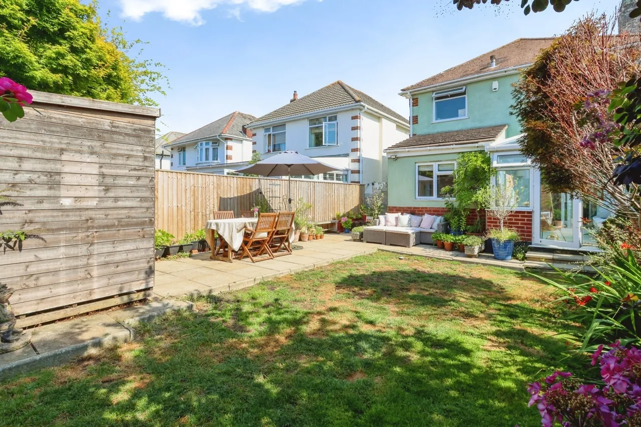 Castle Lane West, Bournemouth, BH8, photo 19