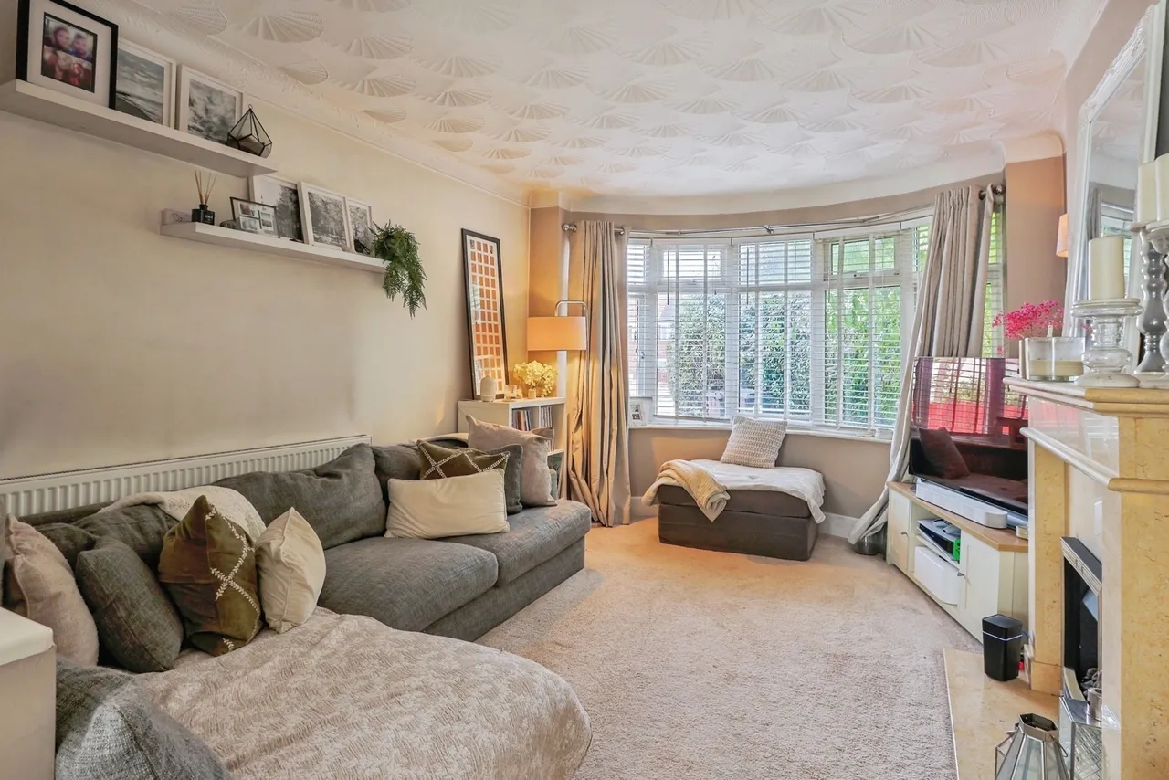 Castle Lane West, Bournemouth, BH8, photo 4