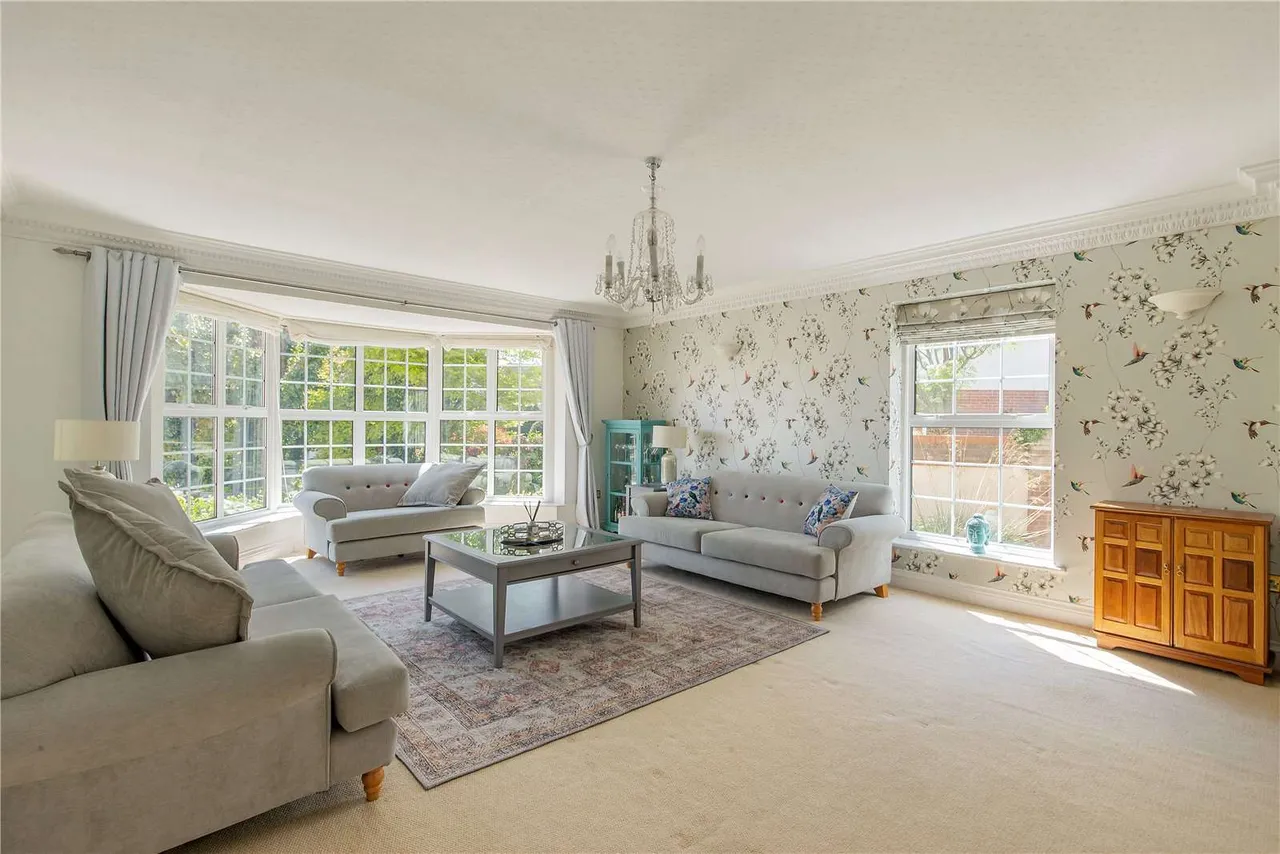 Clays Meadow, Littlebury, Saffron Walden, Essex, CB11 4TX, photo 2