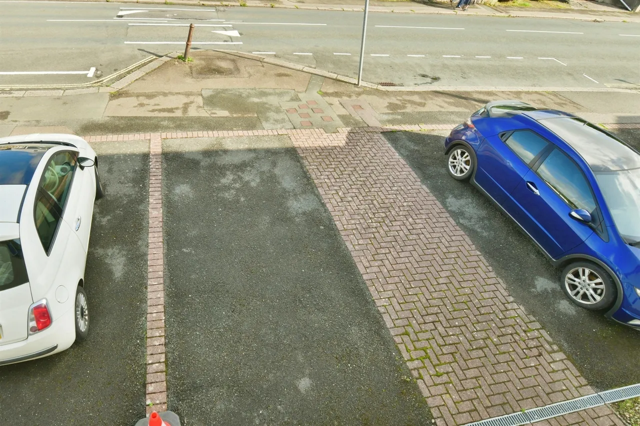 St Stephens Road, Saltash, photo 8