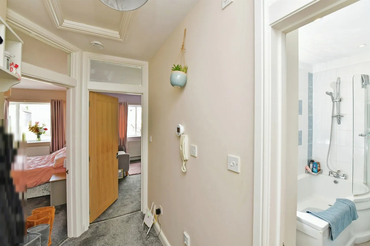 St Stephens Road, Saltash, photo 10