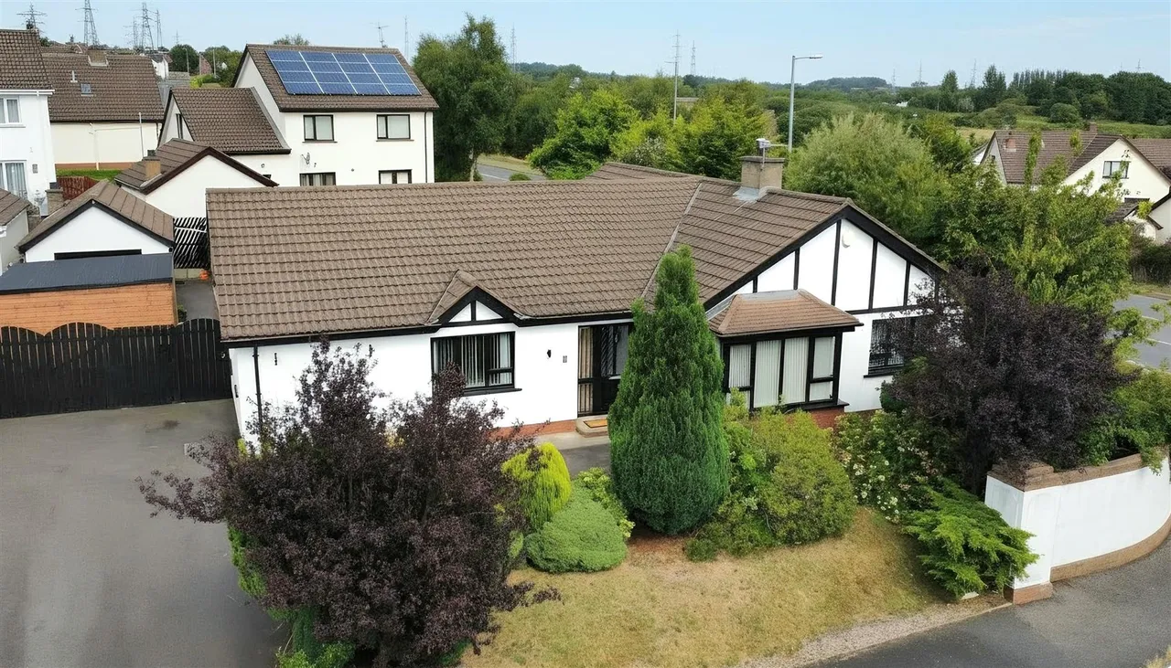 4 bed house for sale, Broadlands, Carrickfergus, BT38