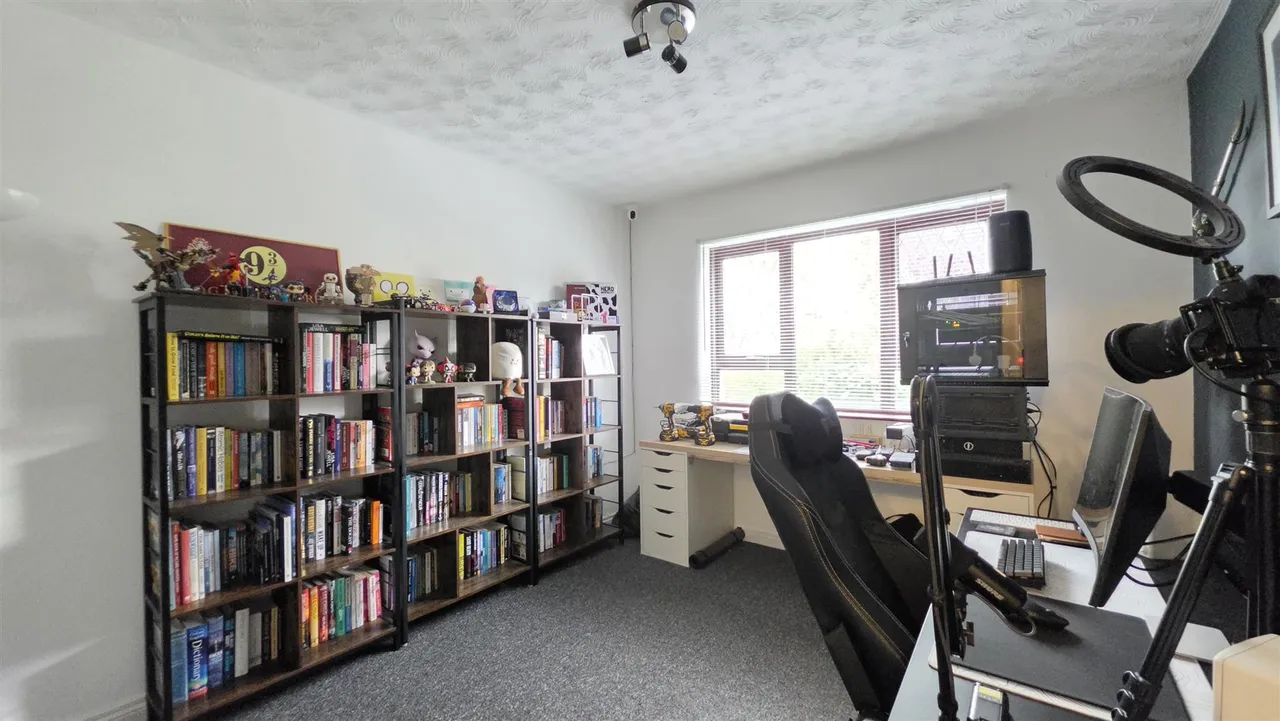 Broadlands, Carrickfergus, BT38, photo 22