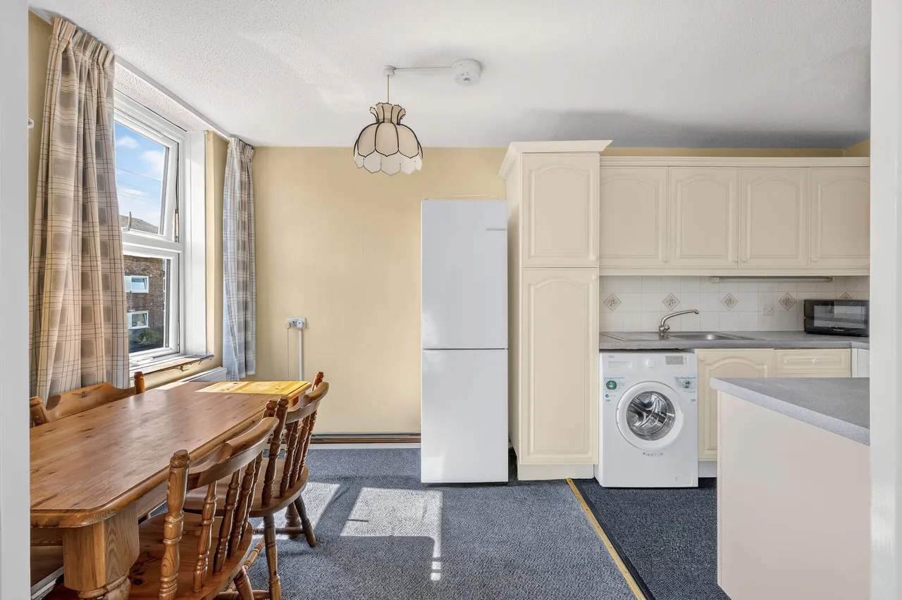 Pelham Road, London, SW19, photo 5