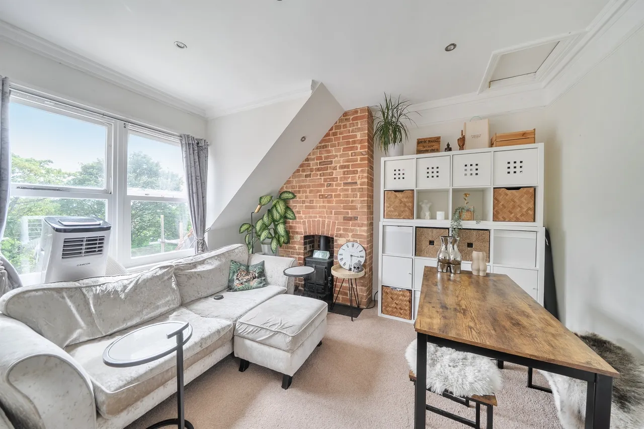 London Road, St. Albans, AL1, photo 2
