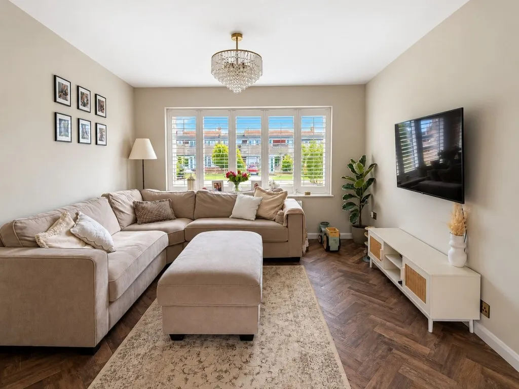 Collington Park Crescent, Bexhill on Sea, photo 9