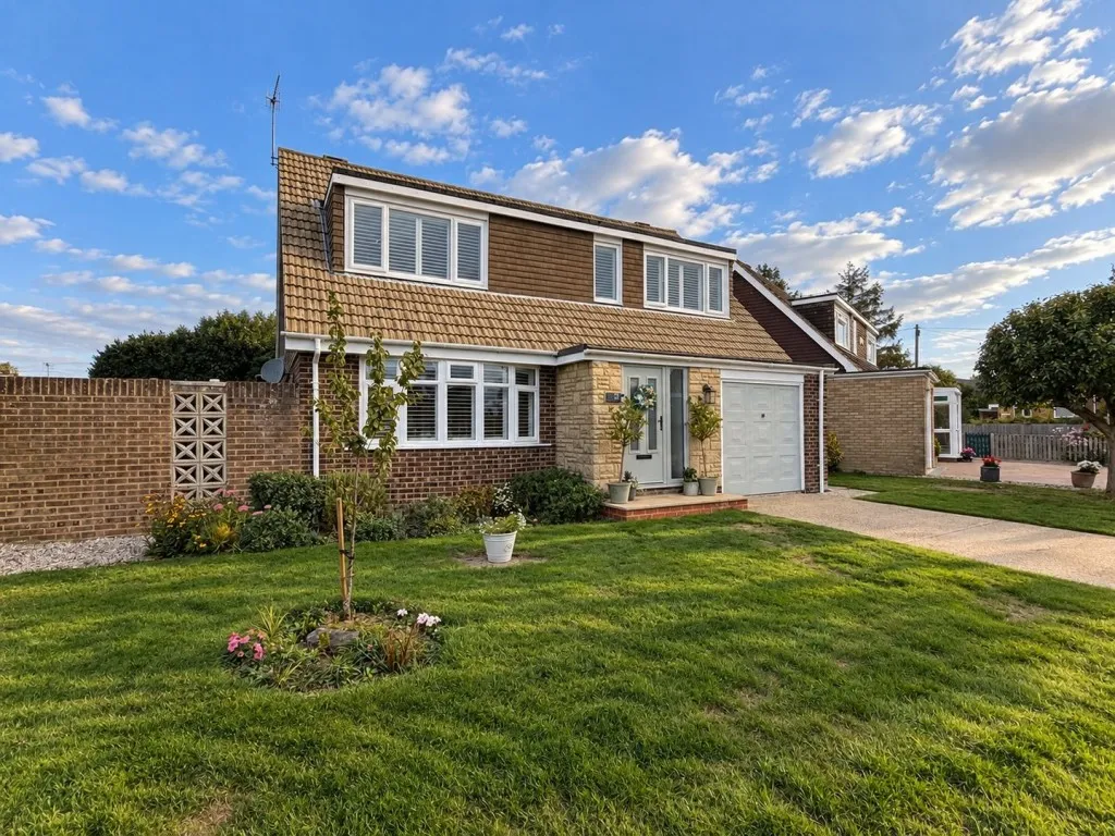 Collington Park Crescent, Bexhill on Sea, photo 31