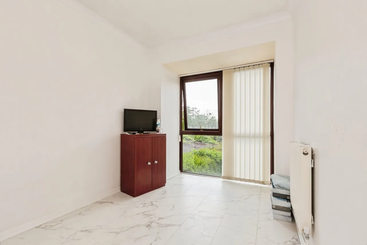 Mandeville Road, Aylesbury, Buckinghamshire, HP21, photo 7