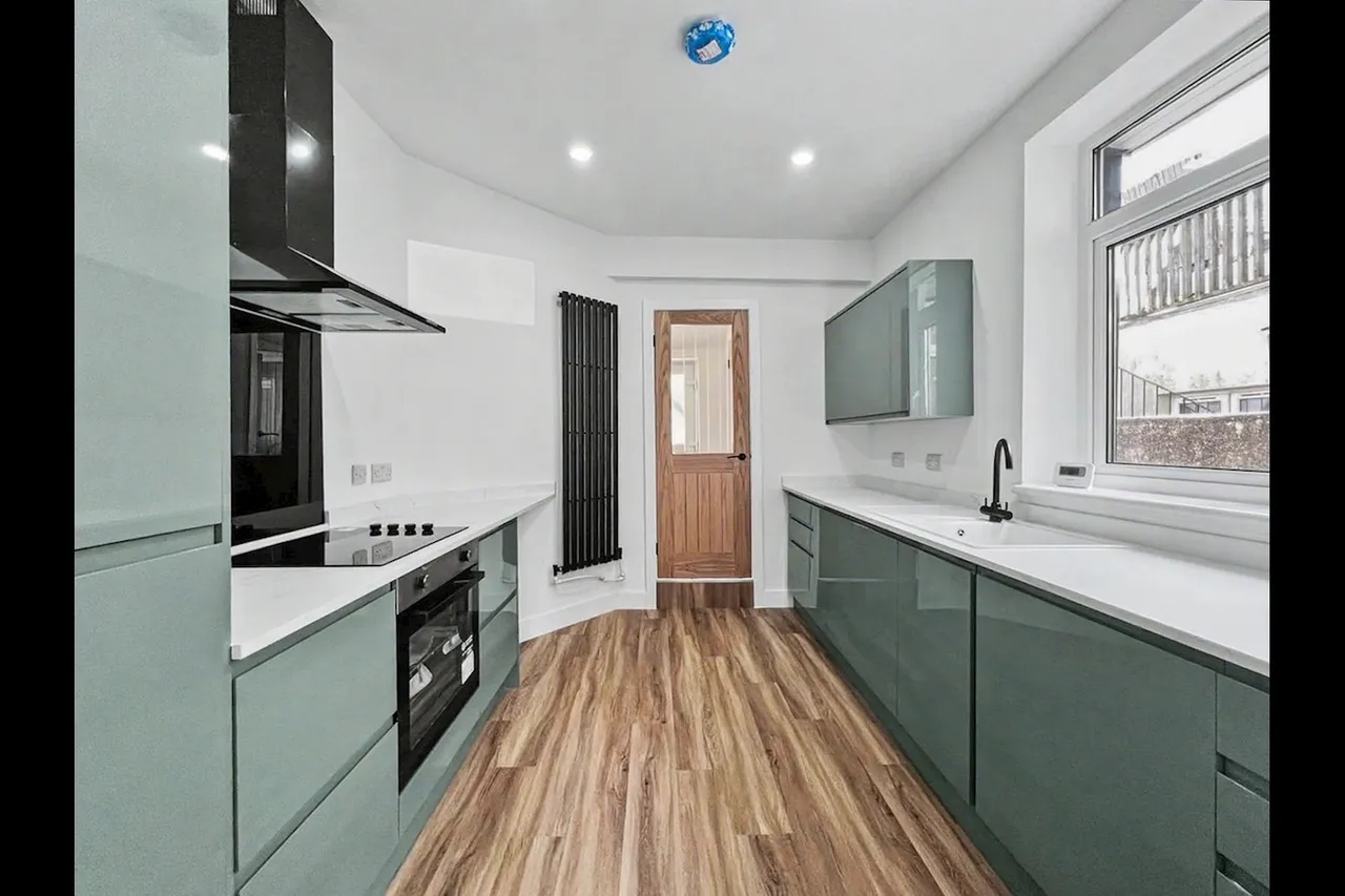 Oaklands, Merthyr Tydfil, photo 10