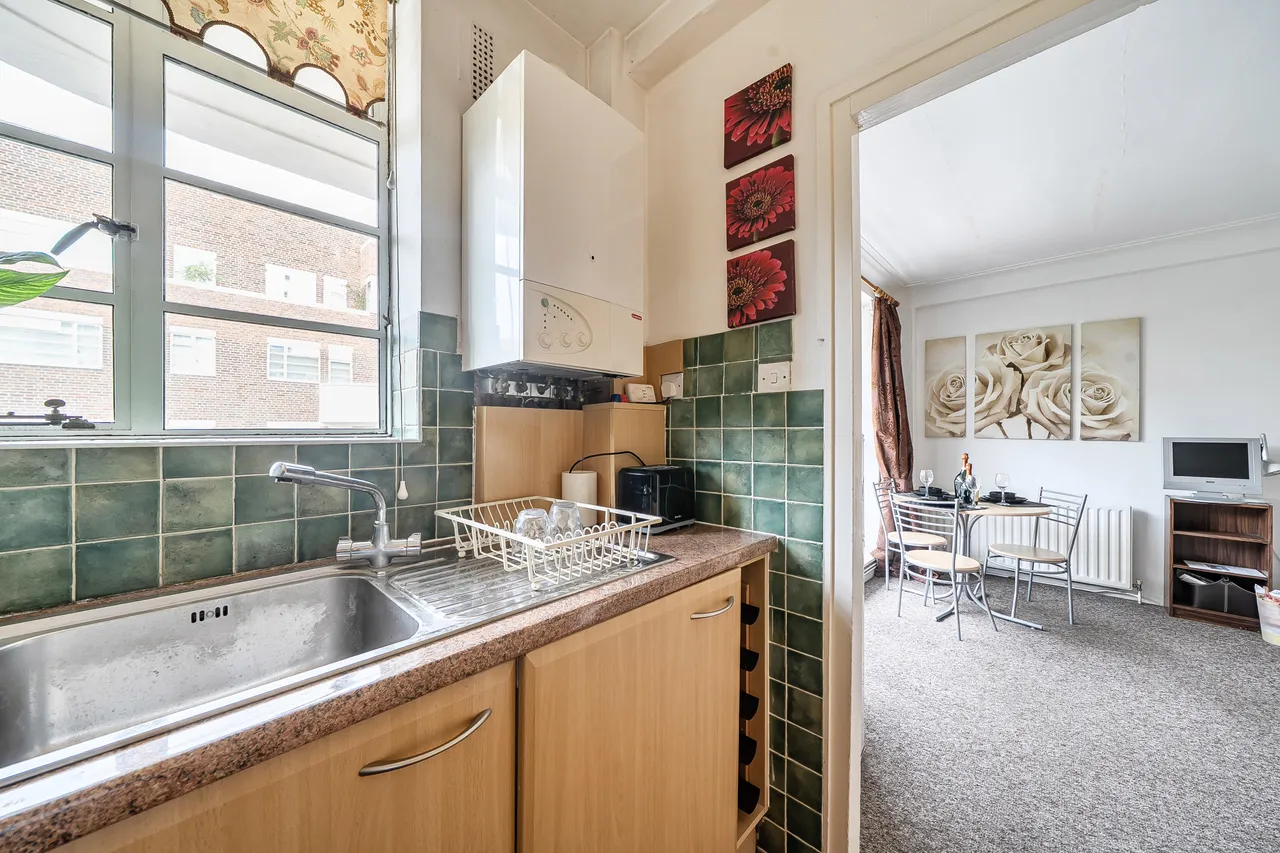 185 Lichfield Court, Sheen Road, Richmond, photo 4