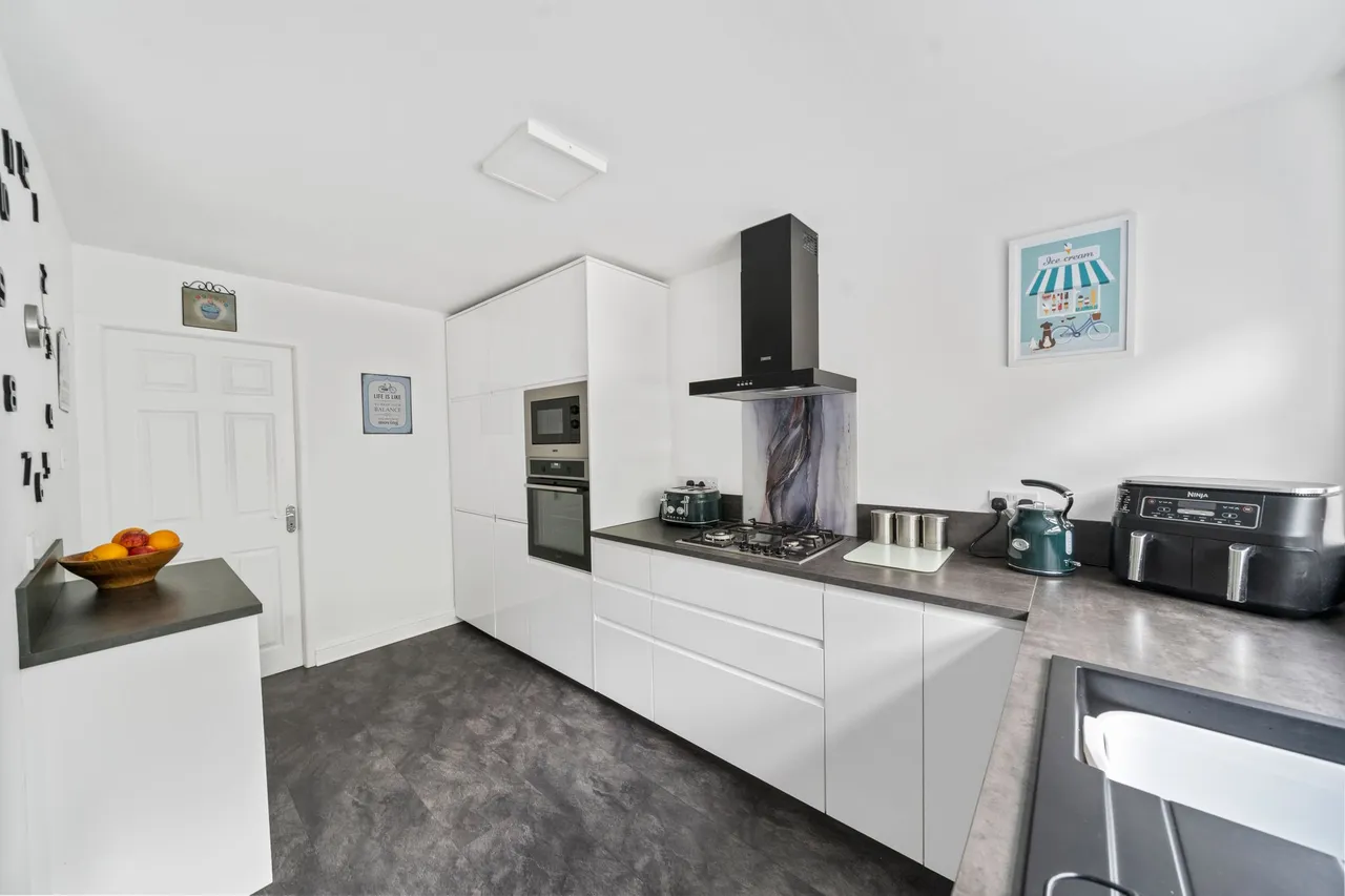 Riversmeade, Leigh, Leigh, WN7 1JA, photo 3