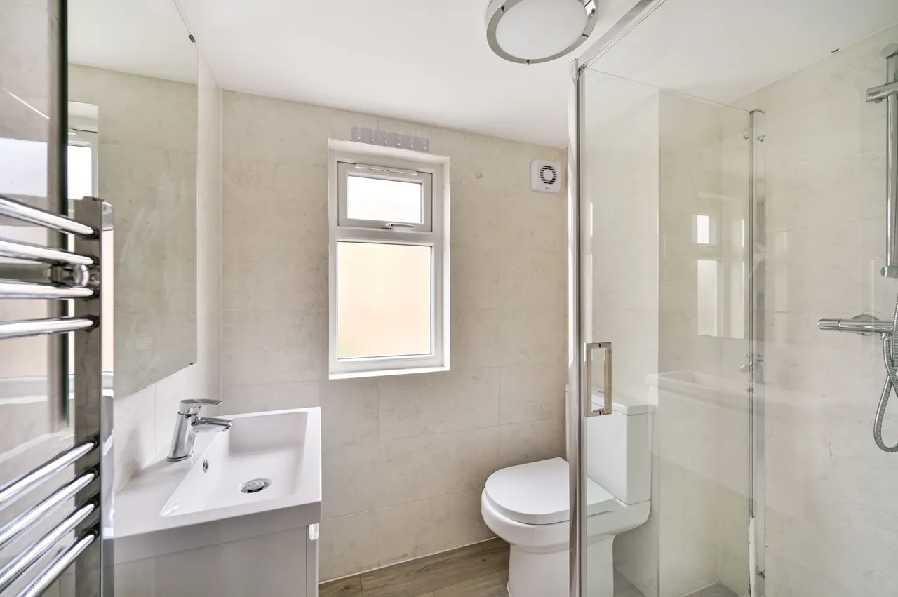 6 The Studio Station Road, Kingston upon Thames, photo 4