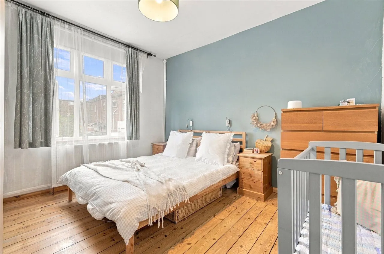 Lordsmead Road, London, N17, photo 13