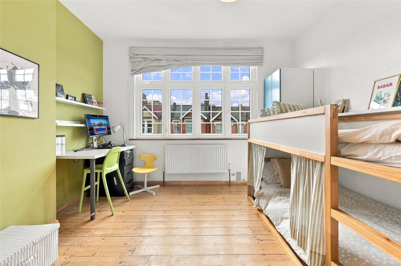 Lordsmead Road, London, N17, photo 14