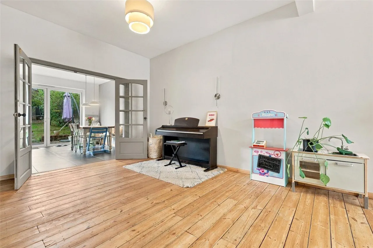 Lordsmead Road, London, N17, photo 7