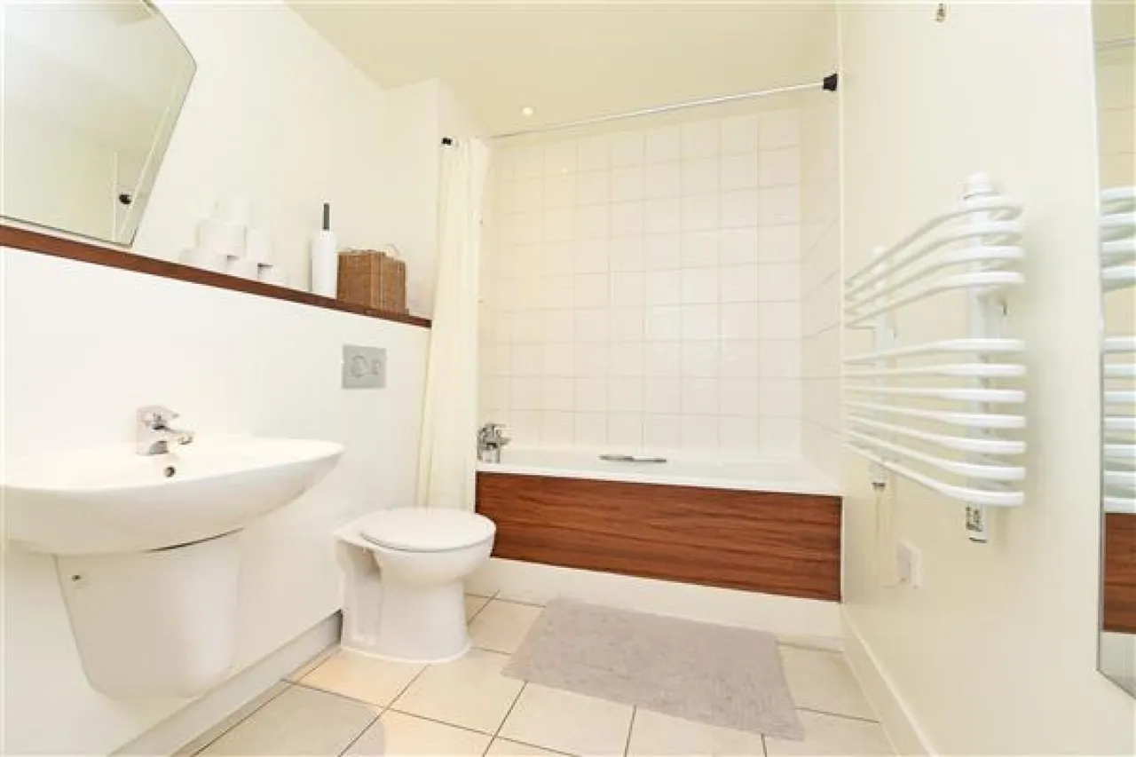 Bennets Courtyard, Wimbledon, photo 5