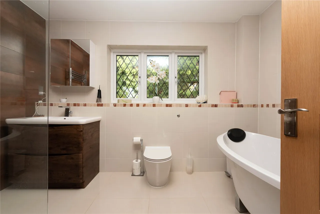 Shoal Creek, Collingtree Park, NN4, photo 6