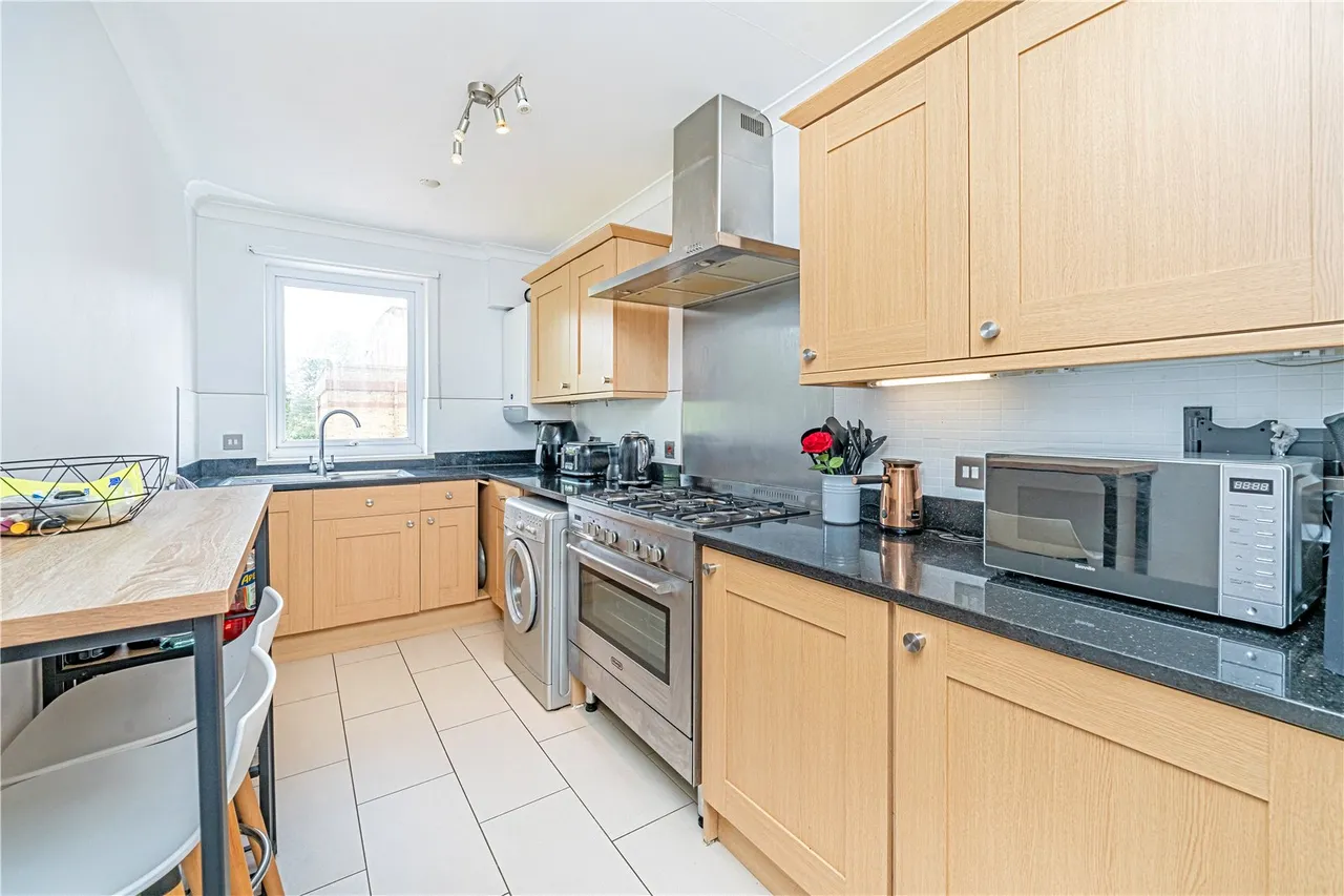 Garfield Road, Twickenham, TW1 3JS, photo 4