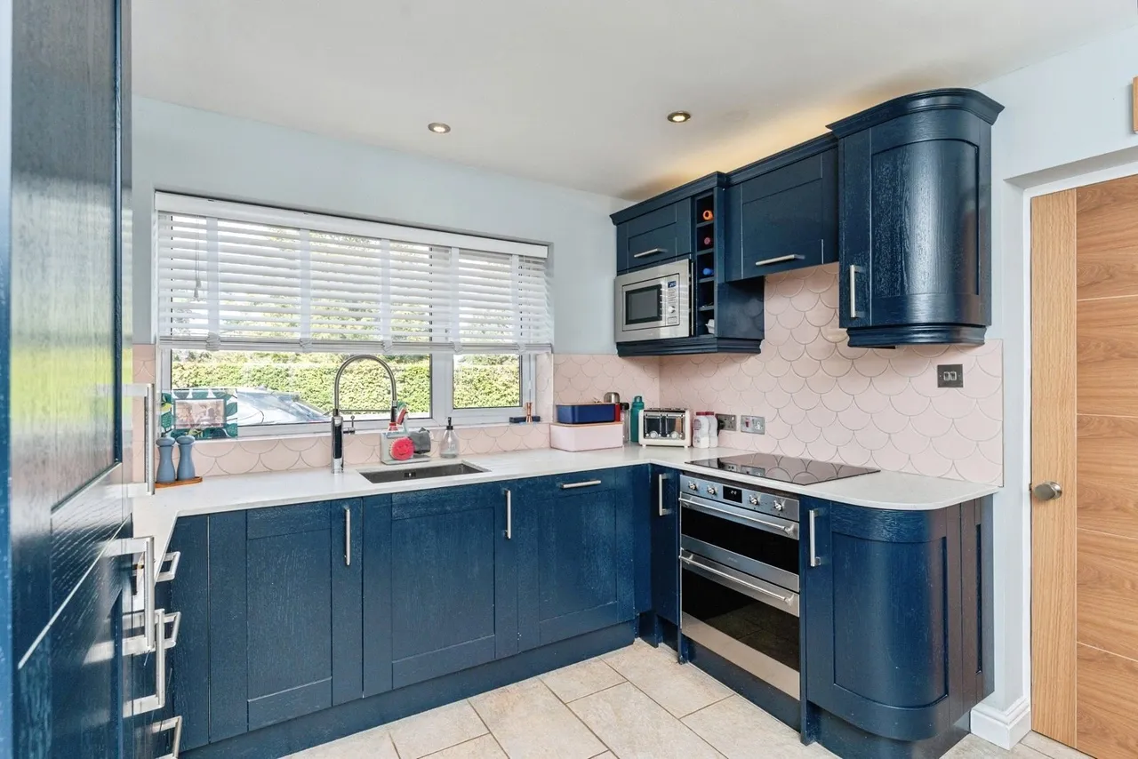 Burton Road, Burton, LL12, photo 6