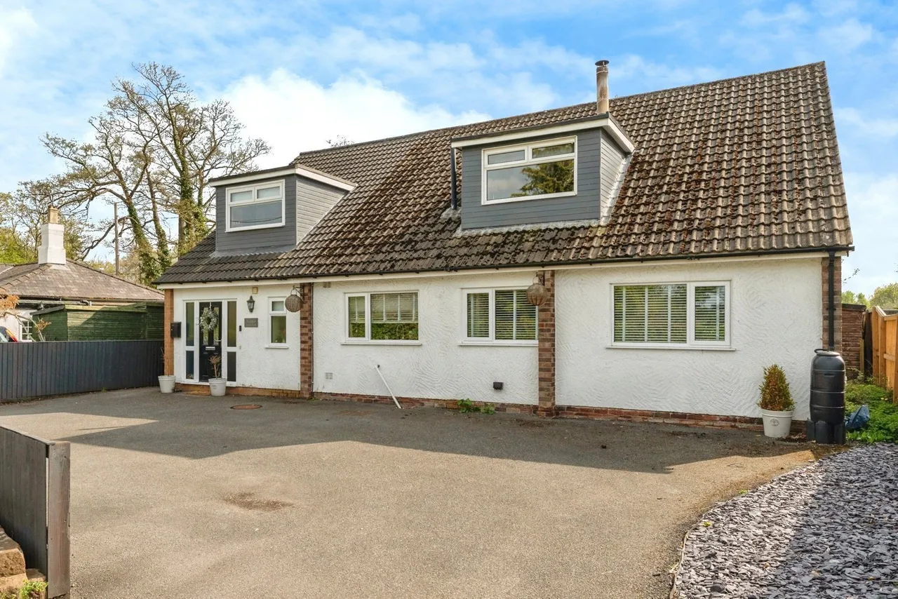 Burton Road, Burton, LL12, photo 26