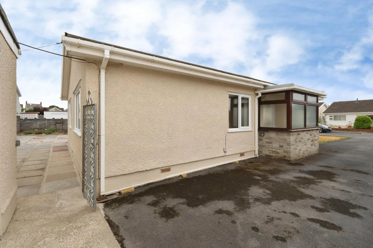 Danlan Park, Burry Port, SA16, photo 13