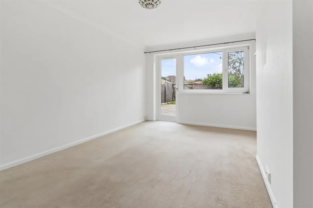 Rogate Road, Salvington, Worthing, photo 2