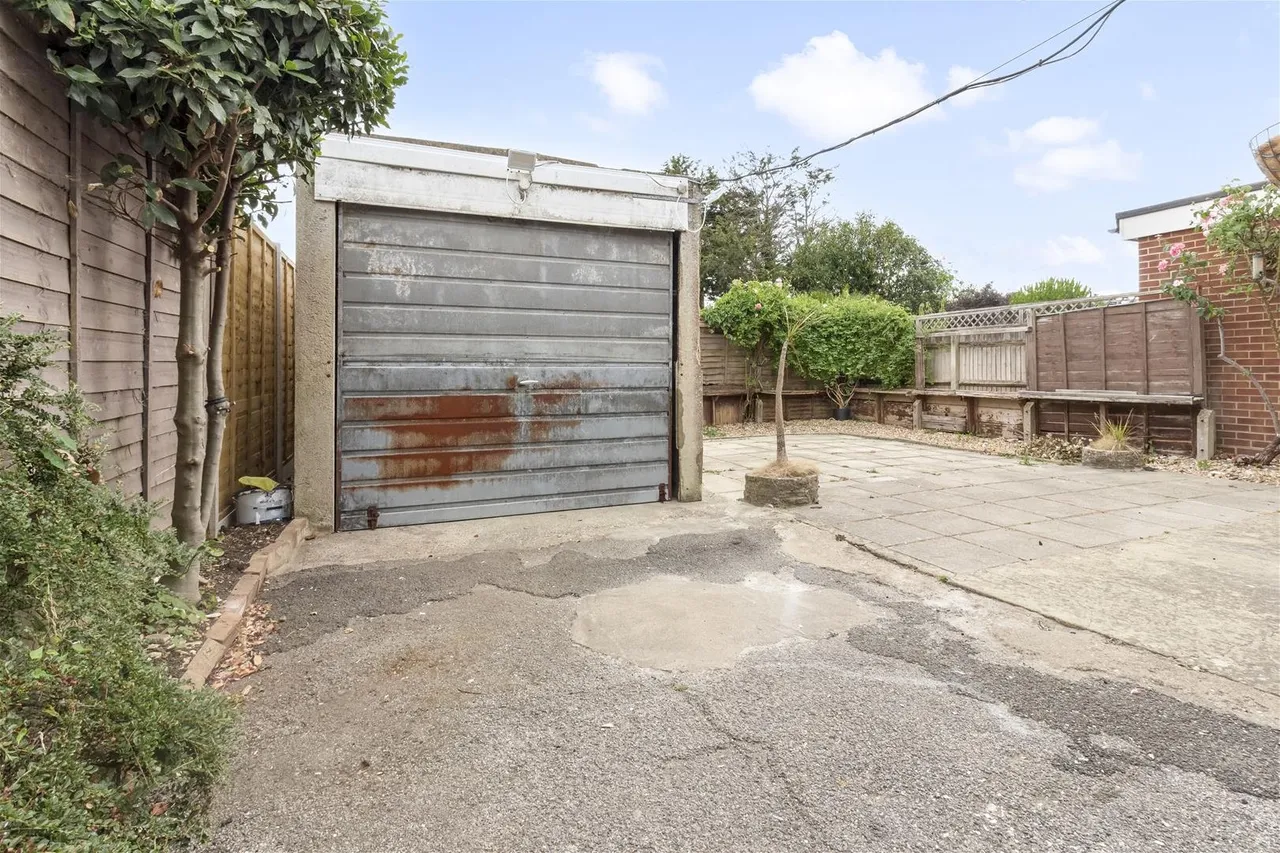 Rogate Road, Salvington, Worthing, photo 10