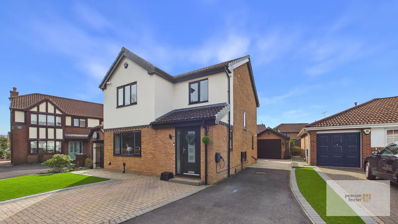 4 bed house for sale — Conway Close, Haslingden, Lancashire, BB4 6TQ