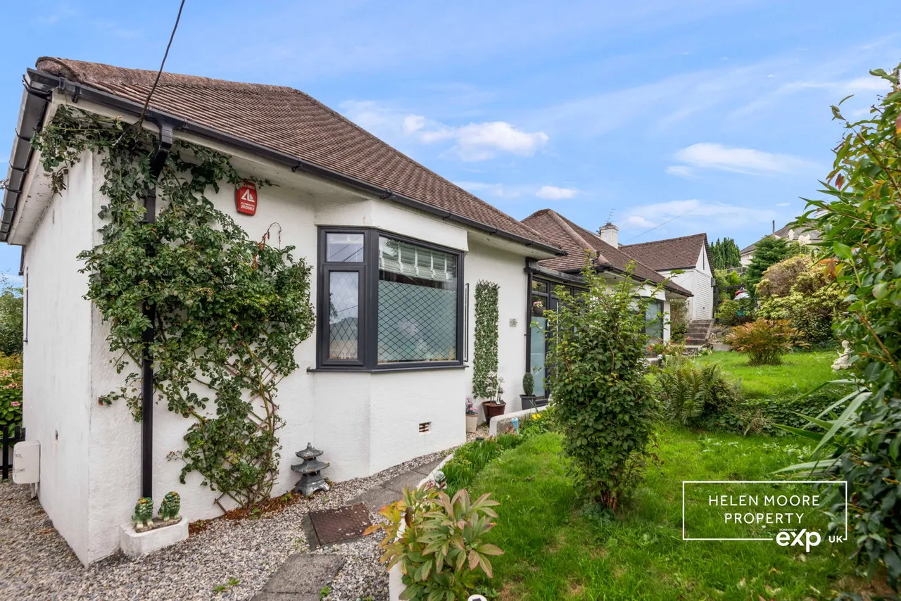 Valley View Road, Higher Compton, photo 2