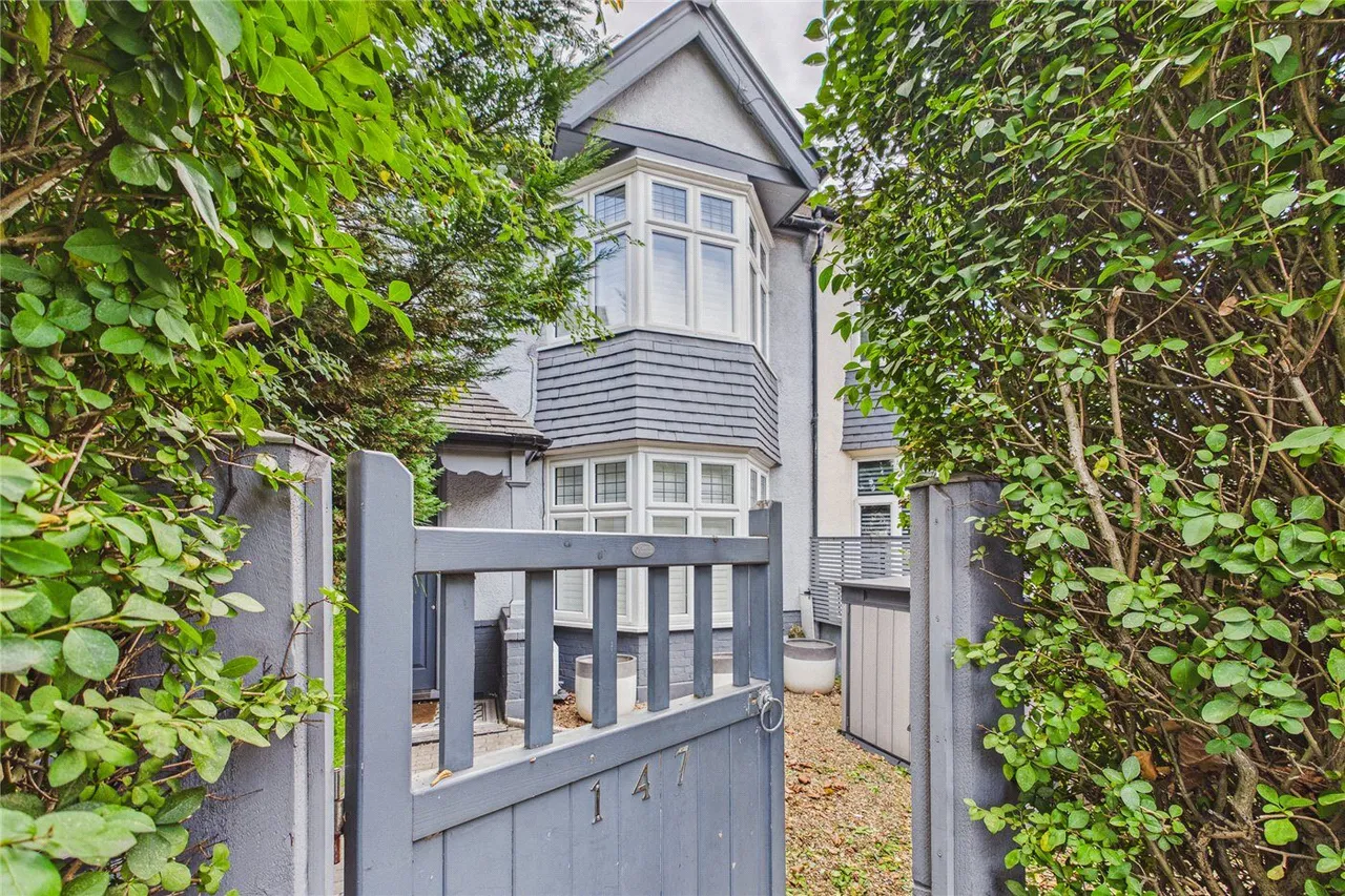 5 bed house for sale, Green Lane, London, SW16