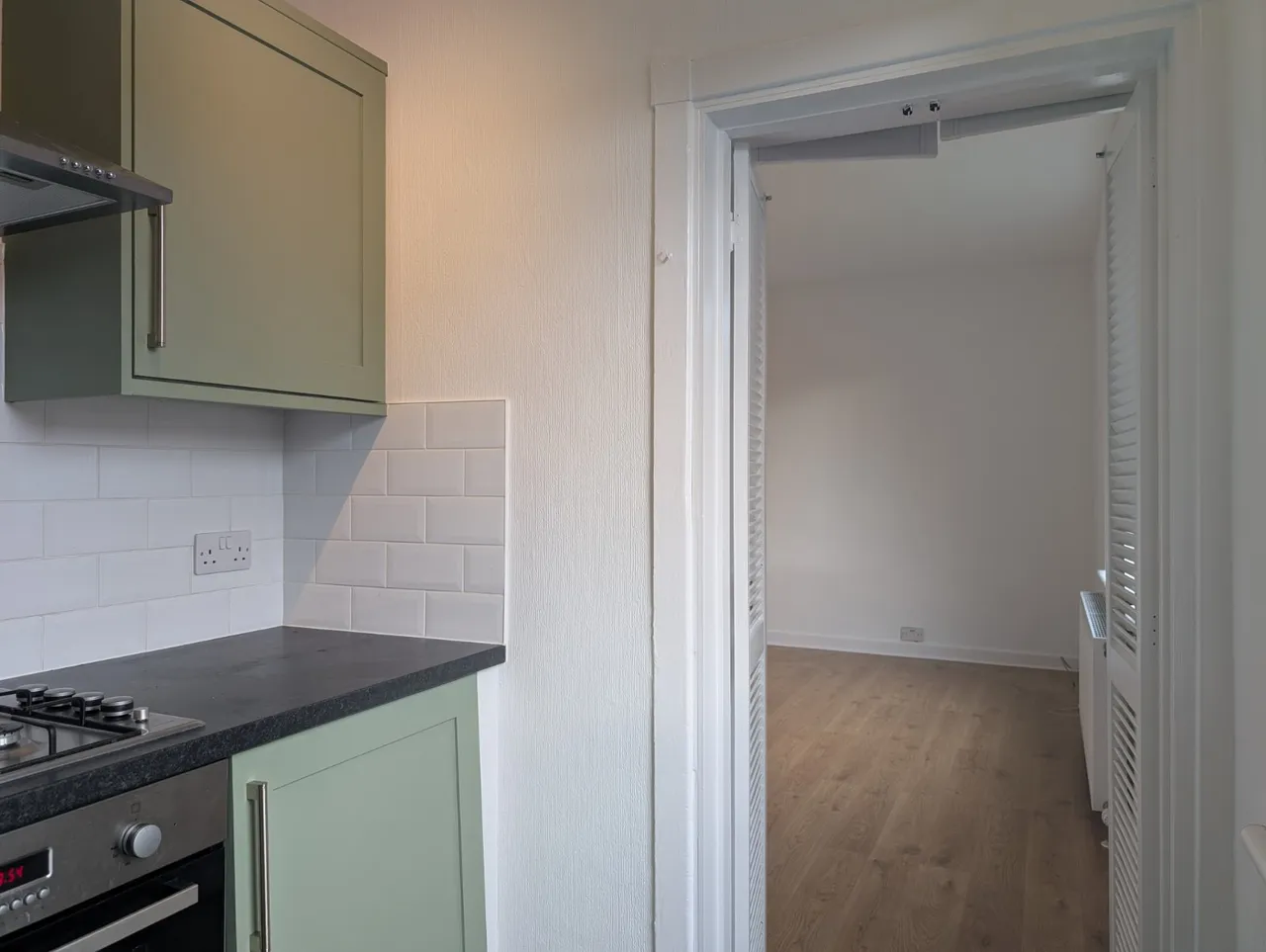 Carrick Knowe Place, Edinburgh, EH12, photo 4