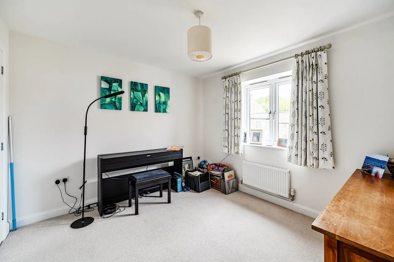 Walnut Field, Tytherington, GL12, photo 11