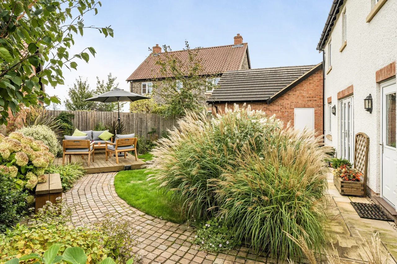 Walnut Field, Tytherington, GL12, photo 14