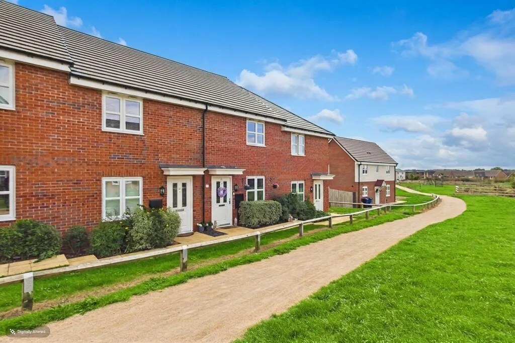 Buzzard Way, East Leake, photo 18