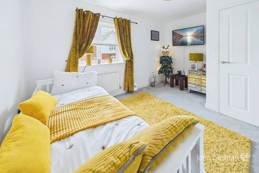 Buzzard Way, East Leake, photo 9
