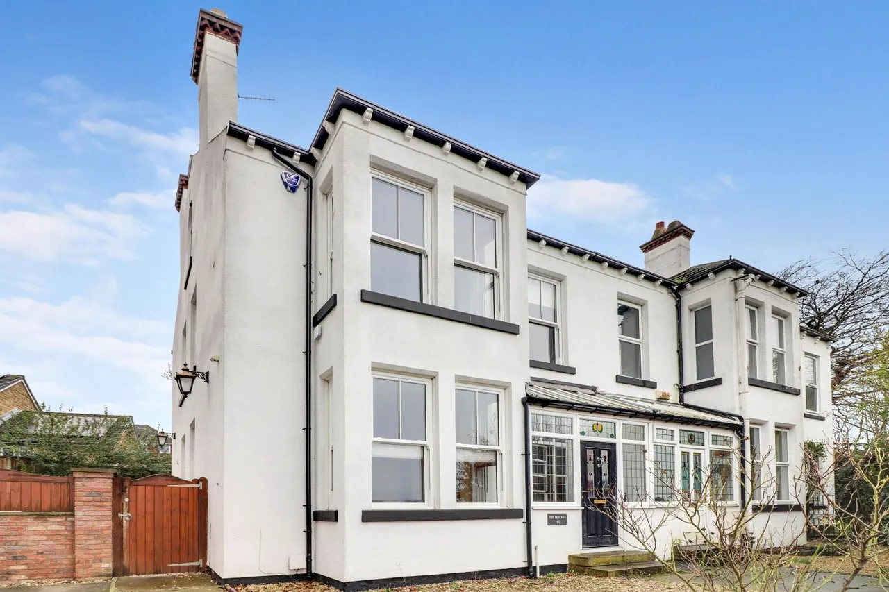 Wakefield Road, Garforth, LS25, photo 23