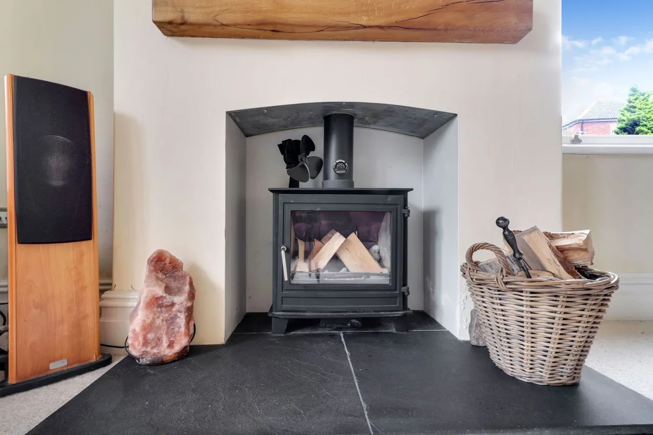 Wakefield Road, Garforth, LS25, photo 7