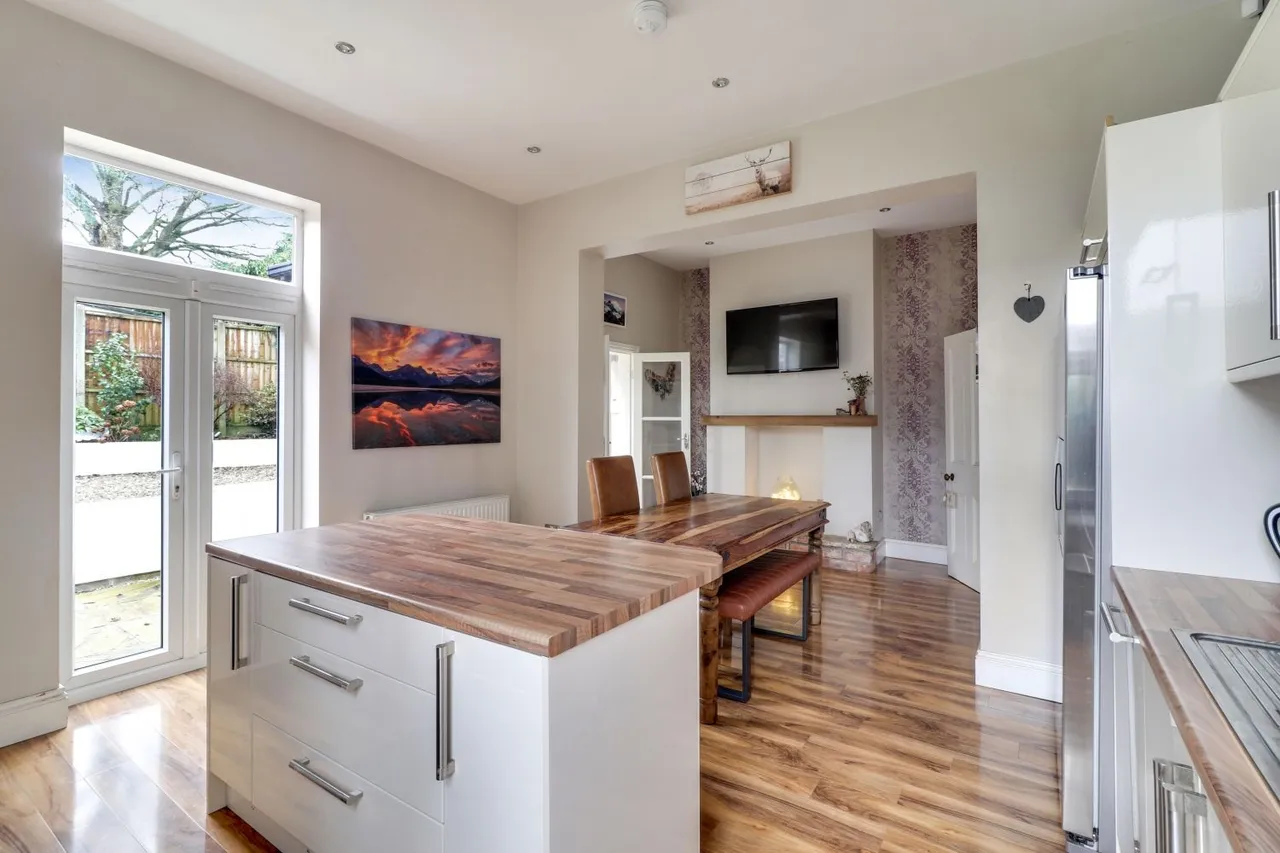 Wakefield Road, Garforth, LS25, photo 10