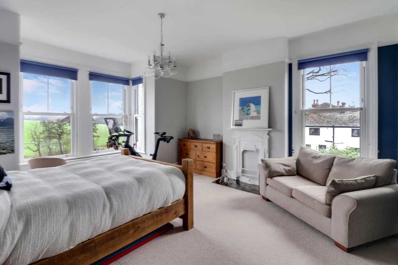 Wakefield Road, Garforth, LS25, photo 12
