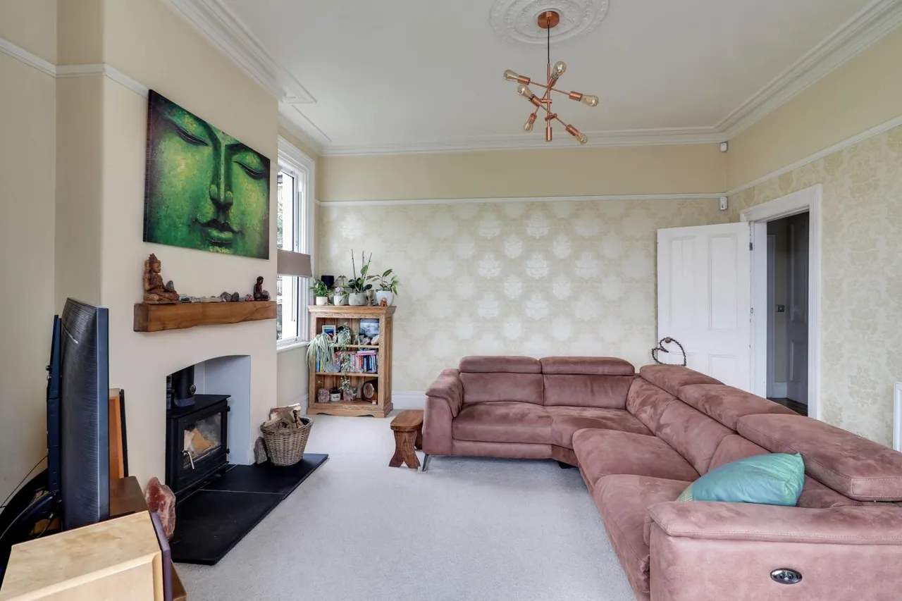 Wakefield Road, Garforth, LS25, photo 6