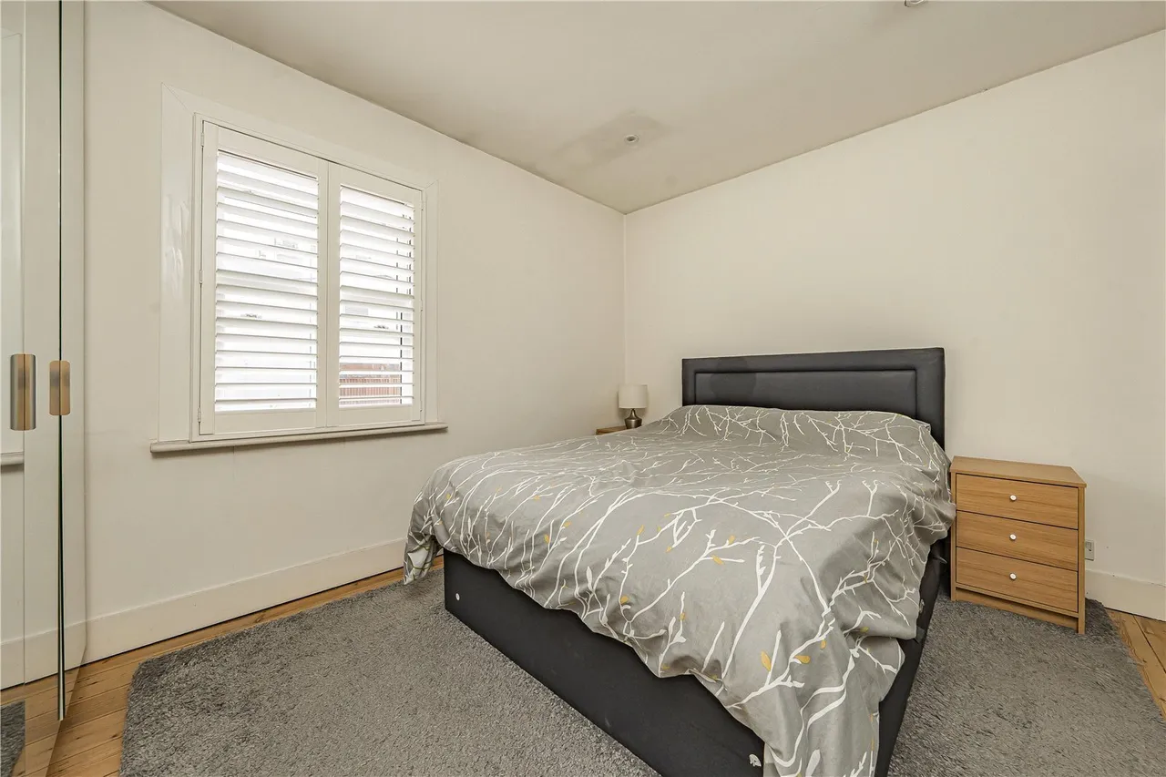 Trinity Cottages, Richmond, TW9, photo 11