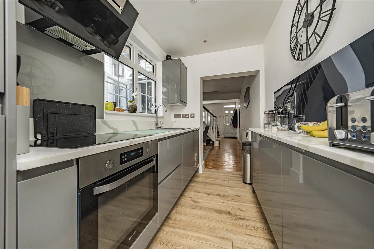 Trinity Cottages, Richmond, TW9, photo 5
