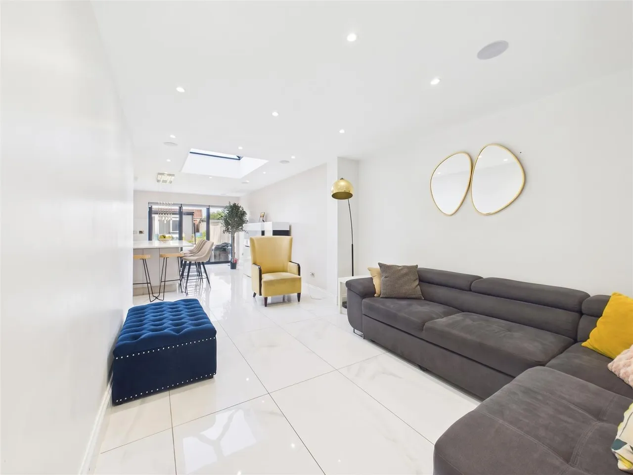 Summit Road, Northolt, UB5, photo 4